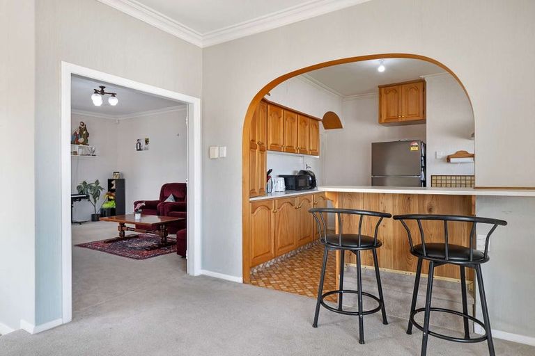 Photo of property in 25 Quinn Road, Levin, 5510