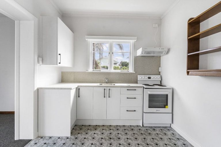 Photo of property in 34 Bannerman Road, Morningside, Auckland, 1022