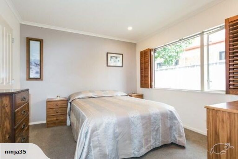 Photo of property in 28 Russell Robertson Drive, Havelock North, 4130