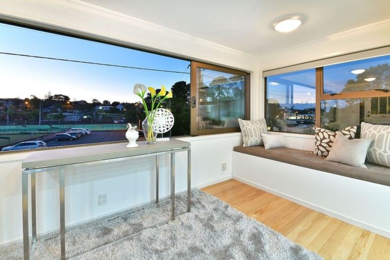 Photo of property in 2/12 Ramsgate Terrace, Mairangi Bay, Auckland, 0630