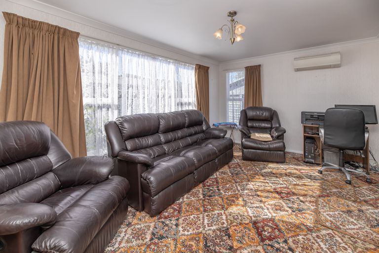 Photo of property in 40 Sidey Quay, Kaiapoi, 7630