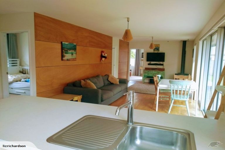 Photo of property in 44 Carthew Street, Okato, 4335