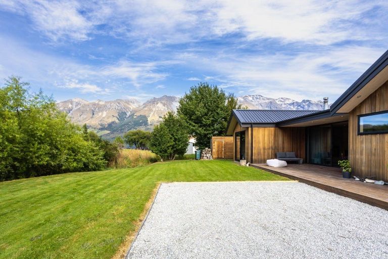 Photo of property in 13 Scheelite Avenue, Glenorchy, 9372