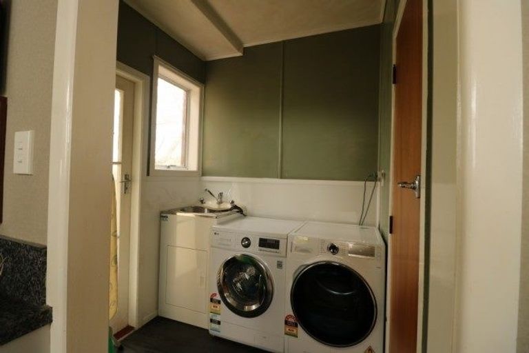 Photo of property in 7 Oxford Street, Tirau, 3410