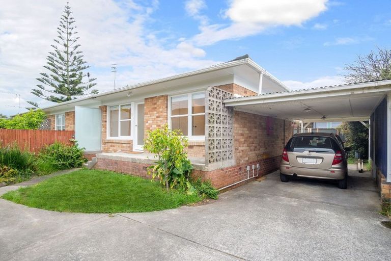 Photo of property in 2/31 Dominion Street, Takapuna, Auckland, 0622