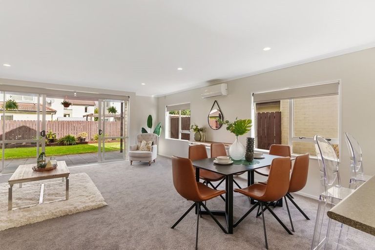 Photo of property in 2 Calumet Way, Takanini, 2112