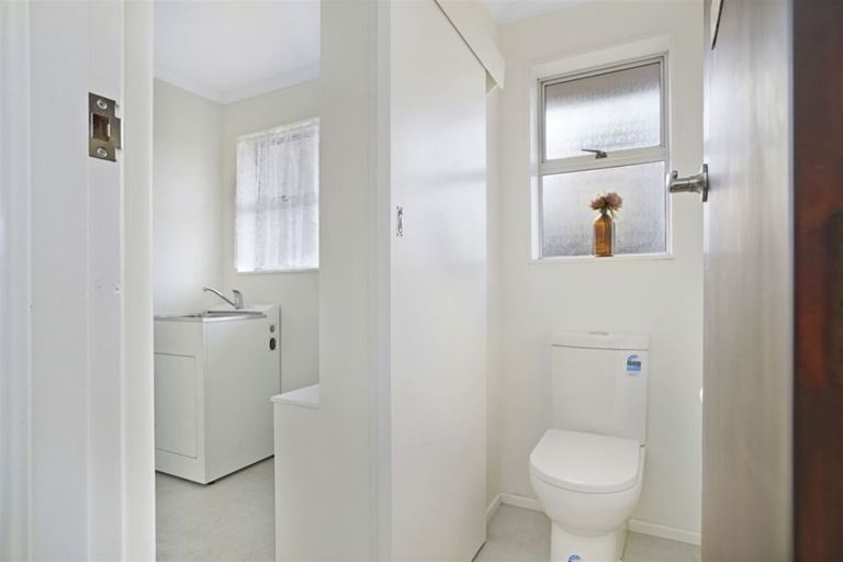 Photo of property in 4 Ranui Street, Dinsdale, Hamilton, 3204