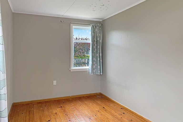 Photo of property in 6 Hopkins Road, Twizel, 7901