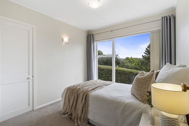 Photo of property in 12 Alton Avenue, Hillcrest, Auckland, 0627