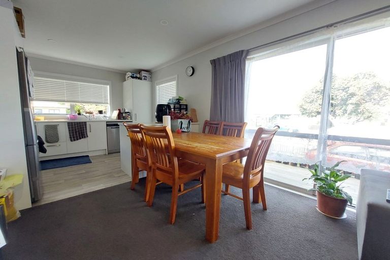 Photo of property in 1/14 Breckons Avenue, Nawton, Hamilton, 3200