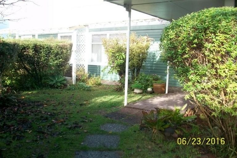 Photo of property in 53 Jaemont Avenue, Te Atatu South, Auckland, 0610