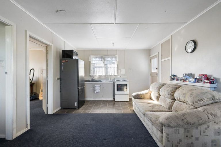 Photo of property in 14 Otore Street, Marton, 4710