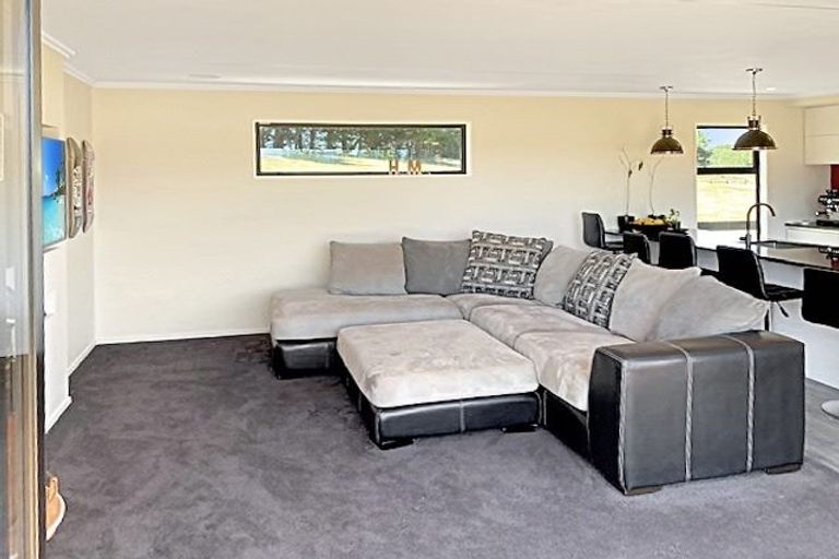 Photo of property in 427 Barkers Road, Loburn, Rangiora, 7472