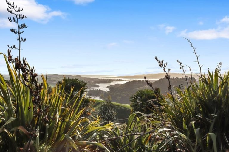 Photo of property in 73b Maungatawhiri Road, Raglan, 3295