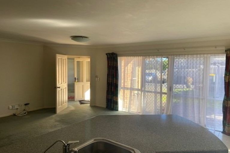 Photo of property in 56a Vodanovich Road, Te Atatu South, Auckland, 0610