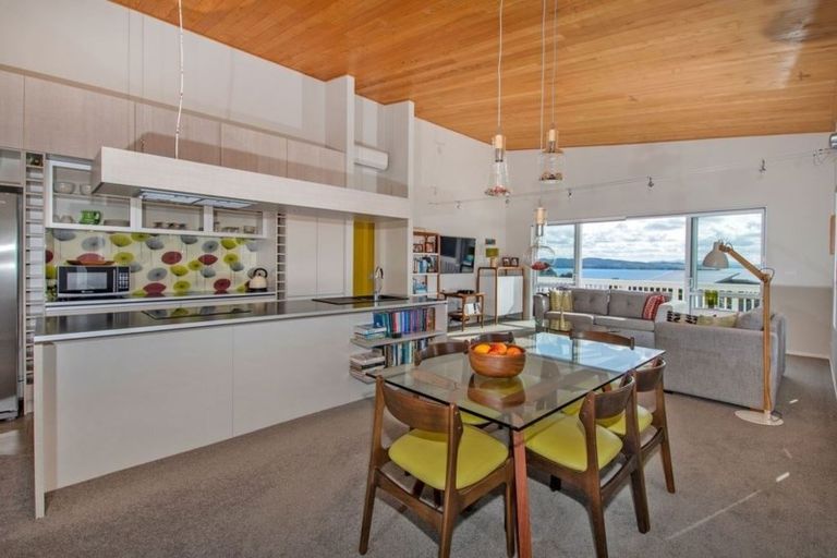 Photo of property in 16 Rangikorero Place, Whangarei Heads, Whangarei, 0174