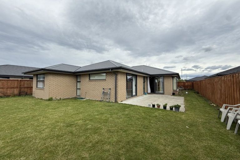 Photo of property in 16 Wakefield Drive, Rolleston, 7615