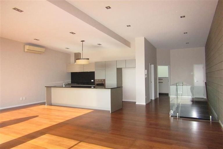 Photo of property in Wilk Heights, 10/8 Wilk Lane, Browns Bay, Auckland, 0630