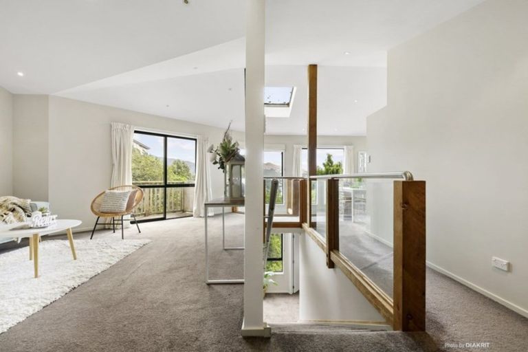 Photo of property in 36 Chesterton Street, Johnsonville, Wellington, 6037