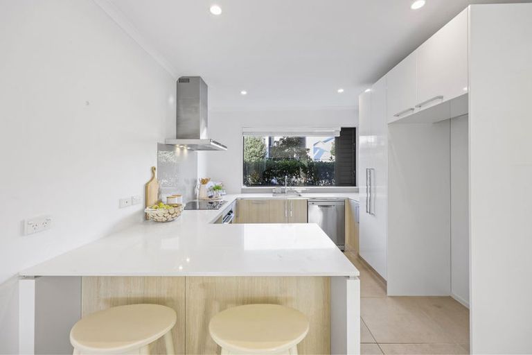 Photo of property in 10 Flounder Road, Hobsonville, Auckland, 0616