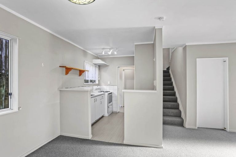 Photo of property in 22/24 Eastglen Road, Glen Eden, Auckland, 0602