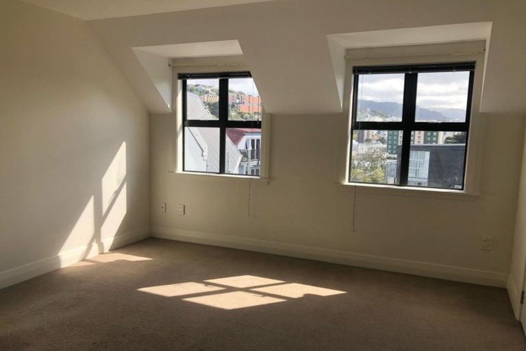 Photo of property in 15/43 Nairn Street, Mount Cook, Wellington, 6011