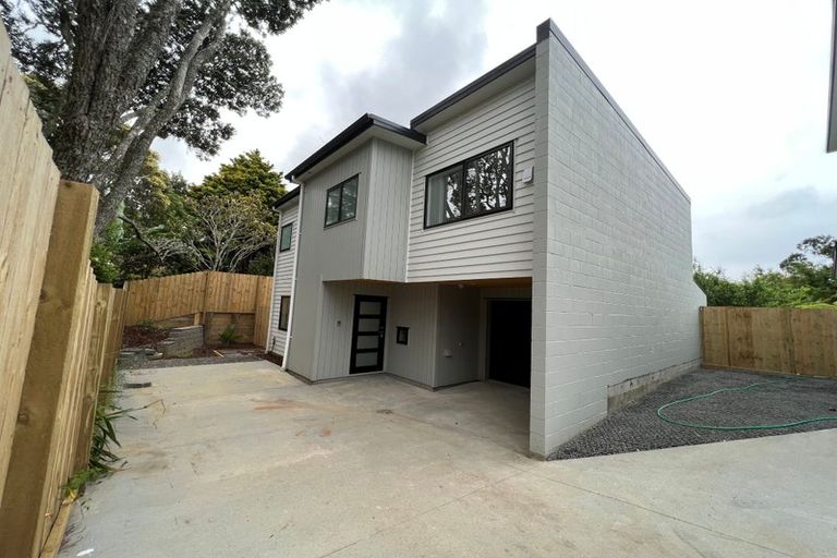 Photo of property in 37d Matipo Road, Mairangi Bay, Auckland, 0630