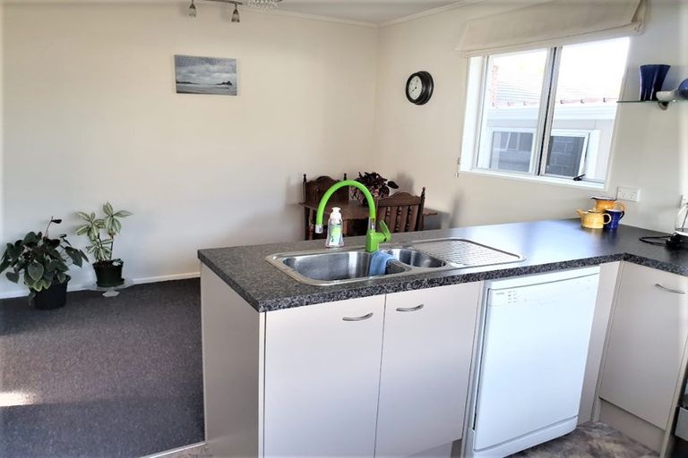 Photo of property in 3/17 Oak Street, Ebdentown, Upper Hutt, 5018