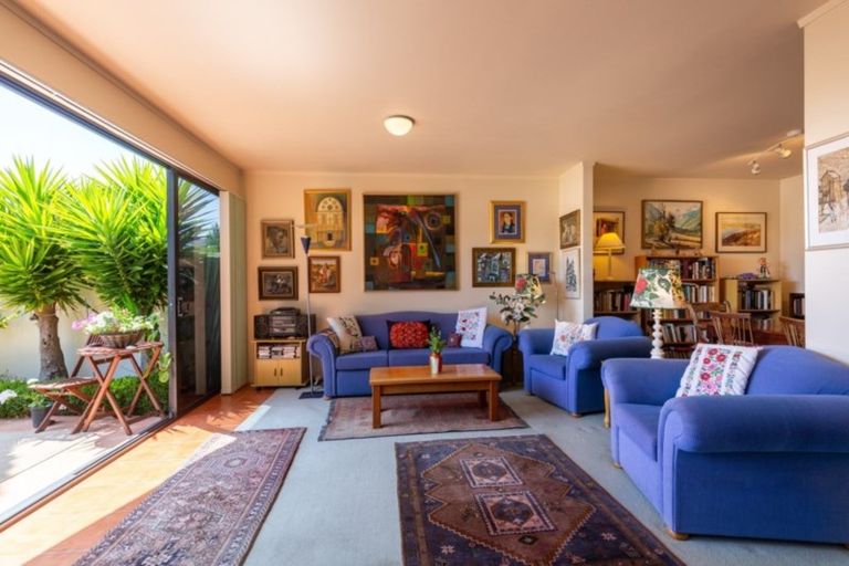 Photo of property in 6/27 Shelbourne Street, Nelson, 7010