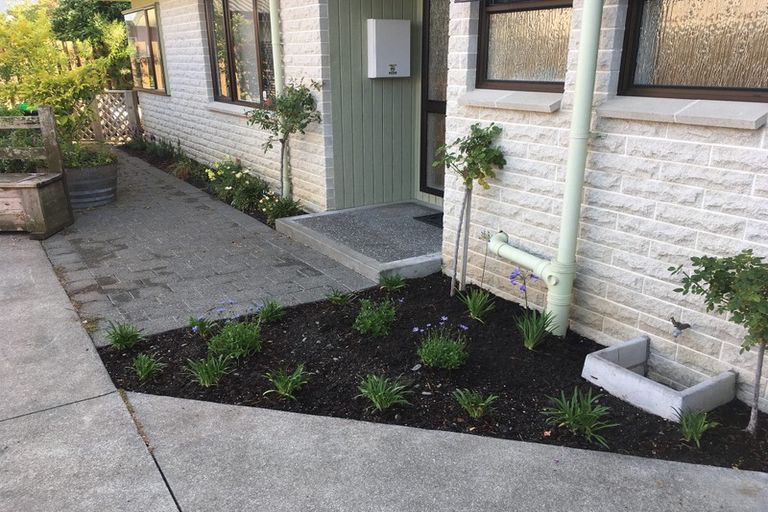 Photo of property in 2/17 Church Road, Taradale, Napier, 4112