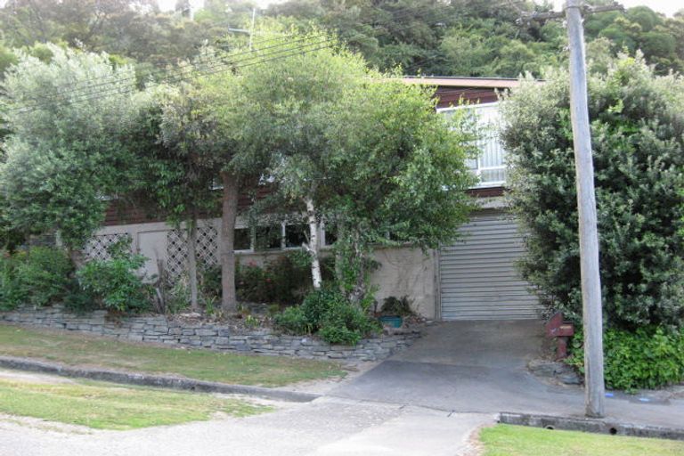 Photo of property in 40 Augusta Street, Redcliffs, Christchurch, 8081