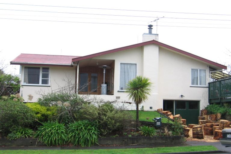 Photo of property in 1 Puriri Crescent, Lansdowne, Masterton, 5810