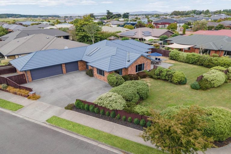 Photo of property in 17 Stark Place, Kaiapoi, 7630