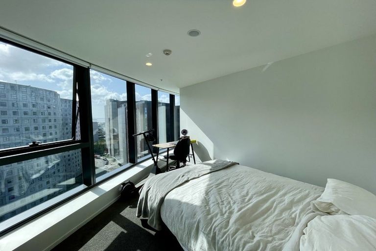 Photo of property in 801/18 Saint Martins Lane, Grafton, Auckland, 1010