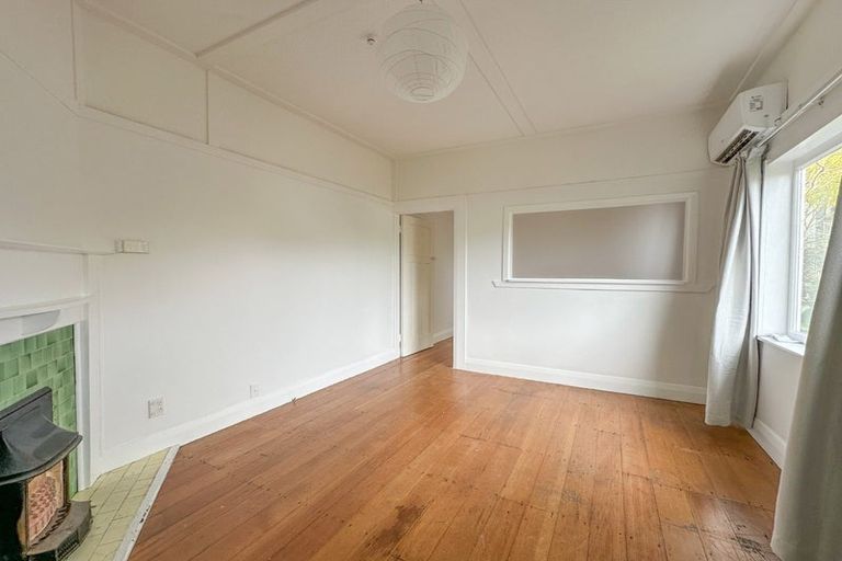 Photo of property in 36 Lawrence Street, Newtown, Wellington, 6021