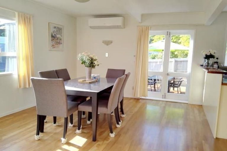 Photo of property in 13 Clovelly Road, Bucklands Beach, Auckland, 2012