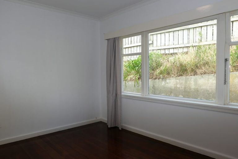 Photo of property in 37 Awa Road, Miramar, Wellington, 6022