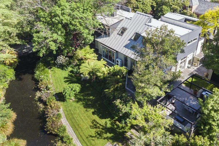 Photo of property in 32b Glandovey Road, Fendalton, Christchurch, 8052