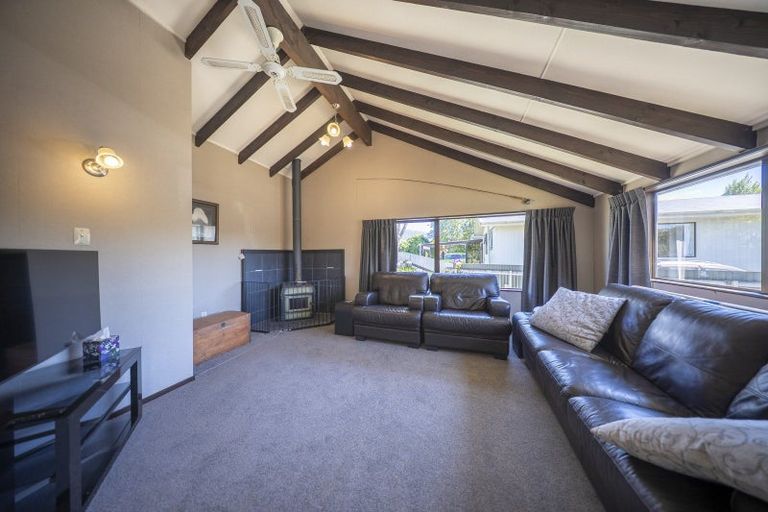 Photo of property in 25 Howden Street, Te Anau, 9600