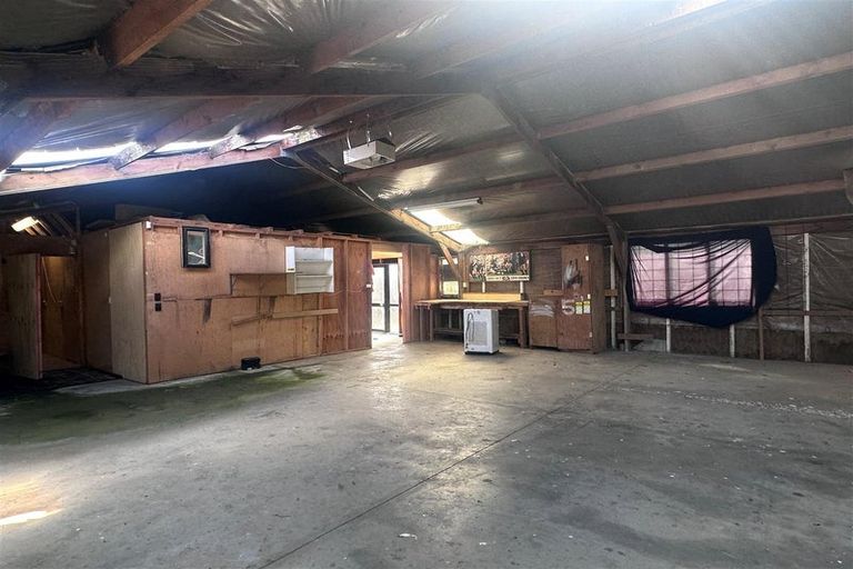 Photo of property in 235 Victoria Street West, Pukekohe, 2120