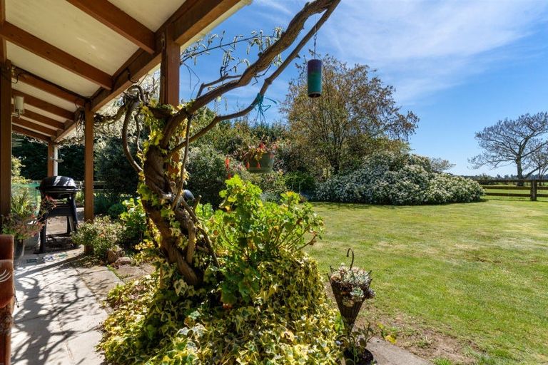 Photo of property in 157 Perrys Road, East Taratahi, Masterton, 5887