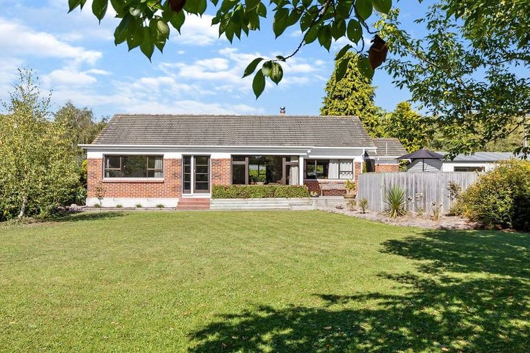 Photo of property in 72 Parsonage Road, Waimate, 7978