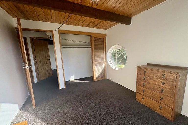 Photo of property in 2/73a Nevay Road, Miramar, Wellington, 6022