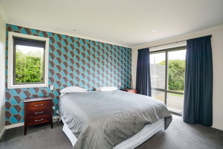 Photo of property in 94 Ariki Avenue, Otatara, Invercargill, 9879