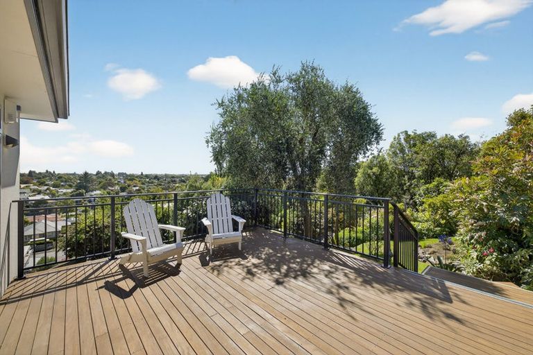 Photo of property in 124a Centaurus Road, Huntsbury, Christchurch, 8022