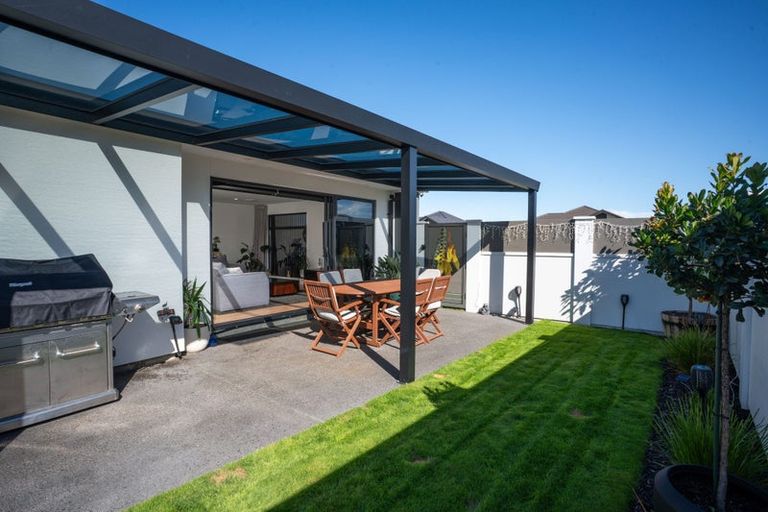 Photo of property in 31 Blue Jacket Drive, Halswell, Christchurch, 8025