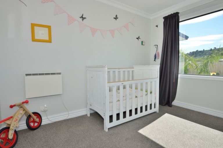 Photo of property in 28 Hamilton Drive, Wainui, Gisborne, 4010