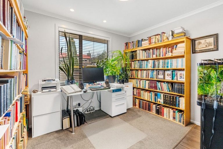 Photo of property in 23 Grandvista Drive, Green Island, Dunedin, 9018