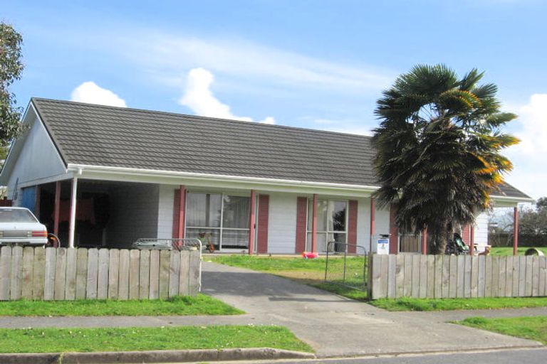 Photo of property in 2 Steere Place, Tikipunga, Whangarei, 0112
