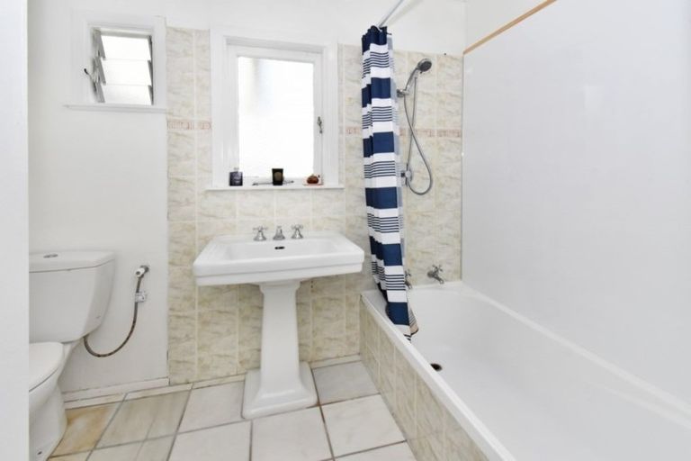 Photo of property in 1/15 Frances Street, Manurewa, Auckland, 2102